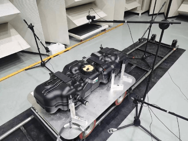 油箱晃动噪声台架